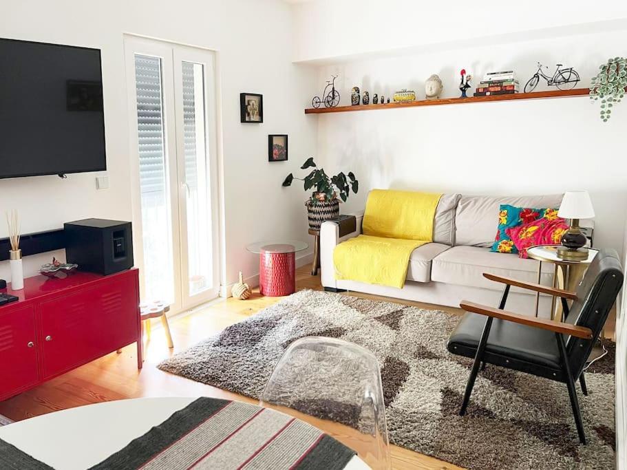 Apartment Lxluxhome - Family And Cozy - Ac - Parking - Lift Lissabon